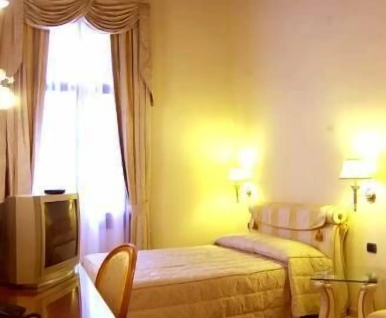 Ca' Bauta Hotel Venice 3*,  Italy